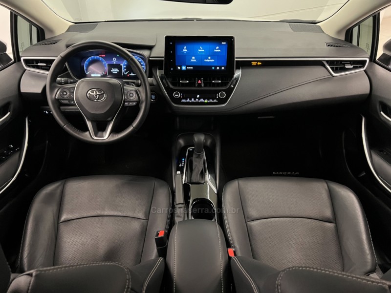 COROLLA 2.0 XEI 16V FLEX 4P AUTOMÁTICO - 2024 - FLORES DA CUNHA