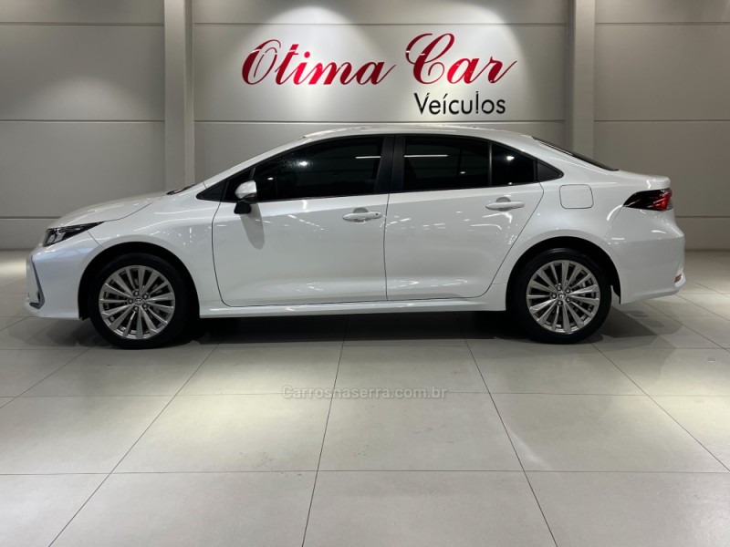 COROLLA 2.0 XEI 16V FLEX 4P AUTOMÁTICO - 2024 - FLORES DA CUNHA