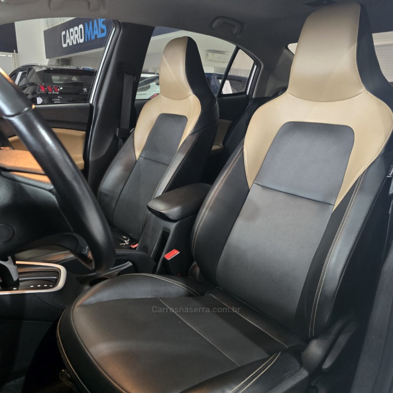 ONIX 1.0	PREMIER II PLUS 12V TURBO FLEX 4P AUTOMÁTICO - 2021 - SANTA CRUZ DO SUL