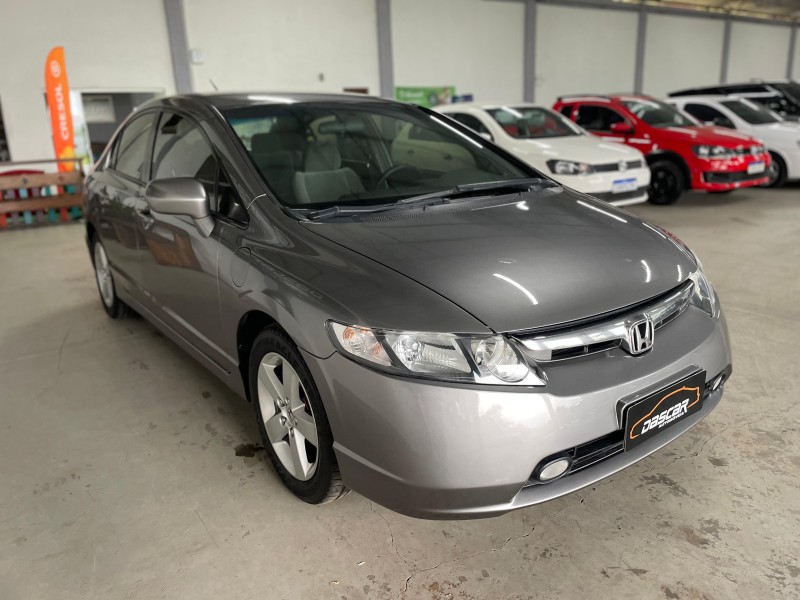 CIVIC 1.8 LXS 16V FLEX 4P AUTOMÁTICO - 2008 - BOM PRINCíPIO
