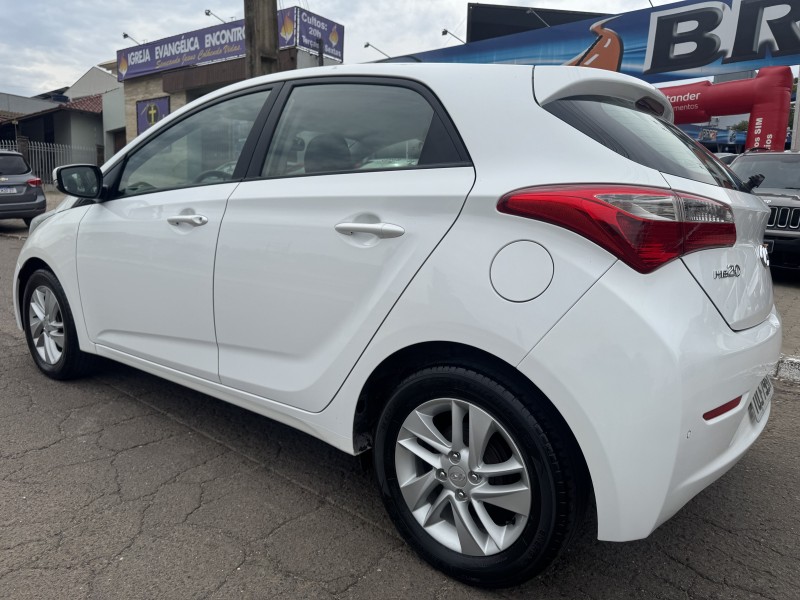 HB20 1.6 PREMIUM 16V FLEX 4P MANUAL - 2013 - DOIS IRMãOS
