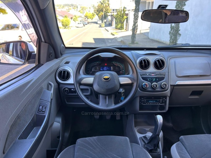 AGILE 1.4 MPFI LTZ 8V FLEX 4P MANUAL - 2011 - VENâNCIO AIRES