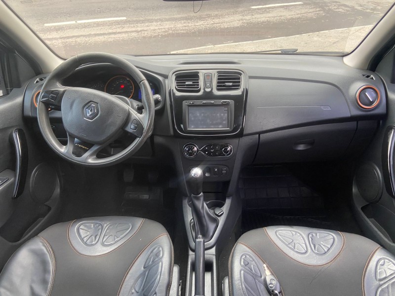 SANDERO 1.6 STEPWAY 8V FLEX 4P MANUAL - 2015 - CAXIAS DO SUL