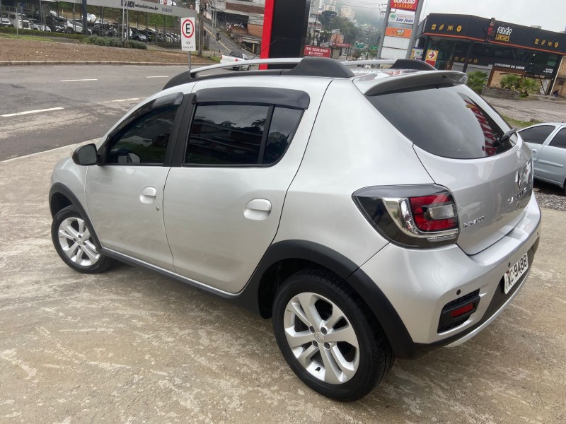 SANDERO 1.6 STEPWAY 8V FLEX 4P MANUAL - 2015 - CAXIAS DO SUL