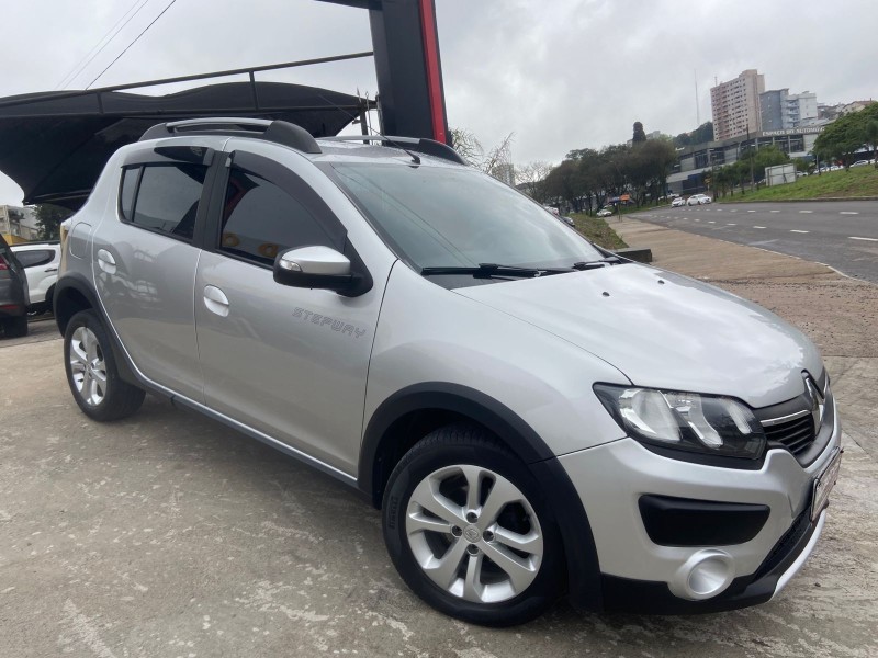 sandero 1.6 stepway 8v flex 4p manual 2015 caxias do sul