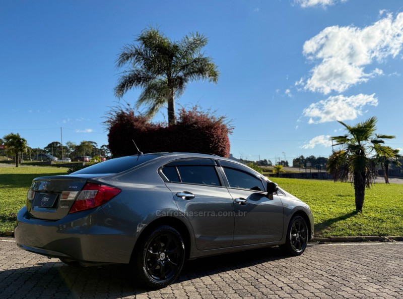 CIVIC 2.0 EXR 16V FLEX 4P AUTOMÁTICO - 2014 - CAXIAS DO SUL