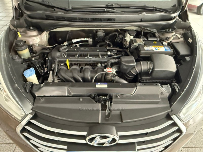 HB20S 1.6 PREMIUM 16V FLEX 4P AUTOMÁTICO - 2017 - NOVO HAMBURGO
