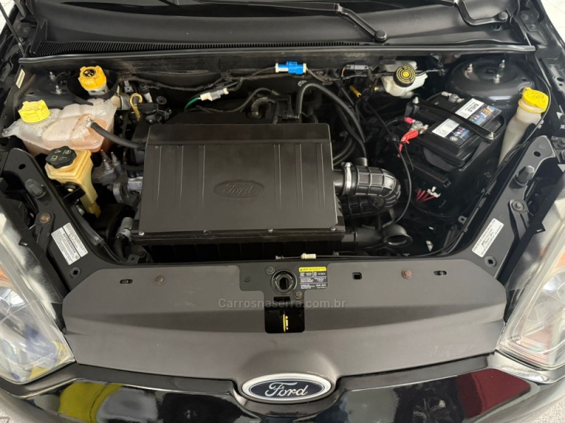 FIESTA 1.0 MPI 8V GASOLINA 4P MANUAL - 2013 - NOVO HAMBURGO