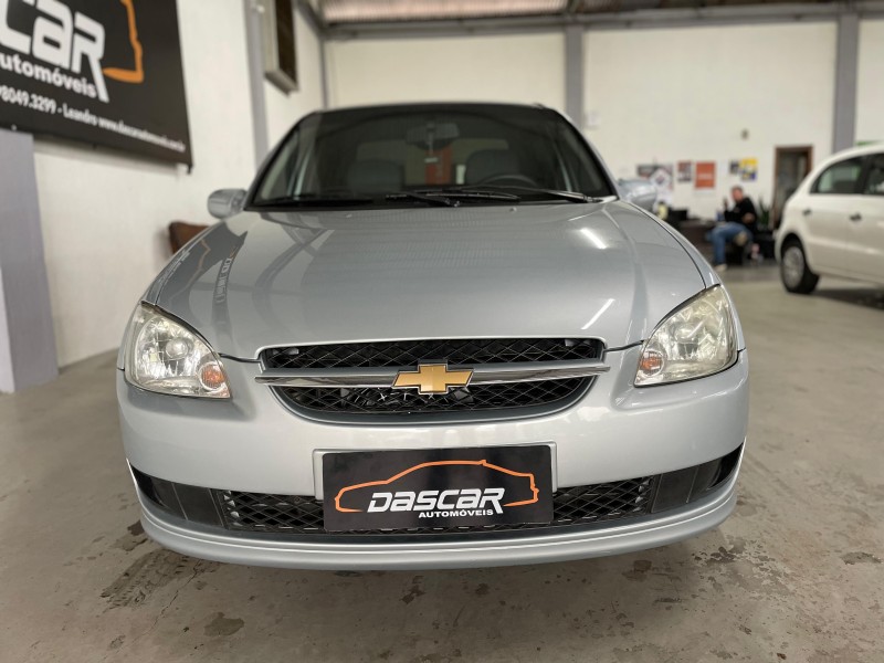 CLASSIC 1.0 MPFI LS 8V FLEX 4P MANUAL - 2011 - BOM PRINCíPIO