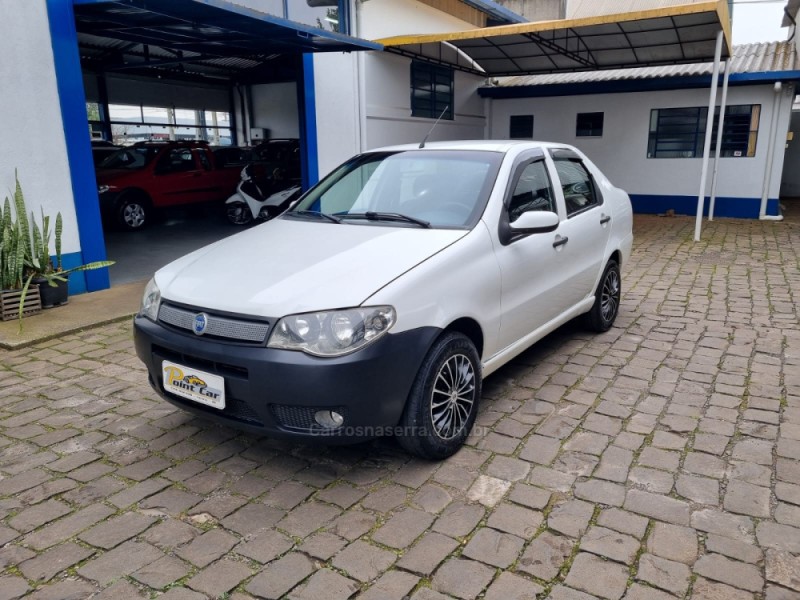 SIENA 1.0 MPI FIRE 8V FLEX 4P MANUAL - 2007 - VACARIA