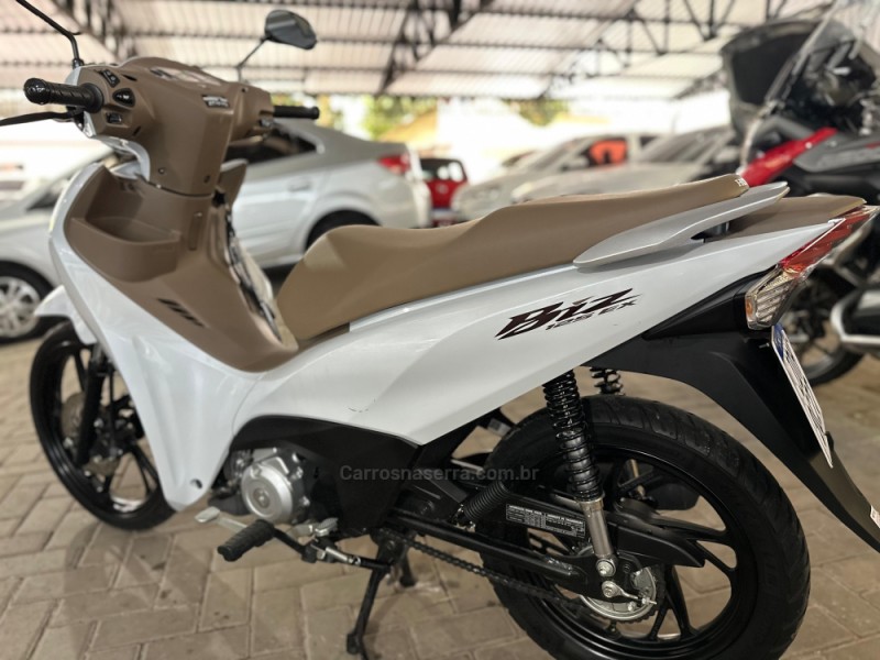 BIZ 125 EX - 2025 - PAROBé