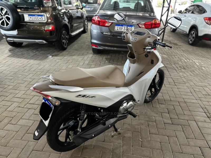 BIZ 125 EX - 2025 - PAROBé