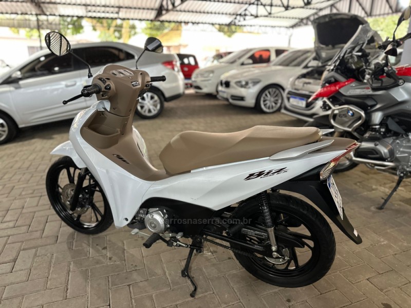 BIZ 125 EX - 2025 - PAROBé