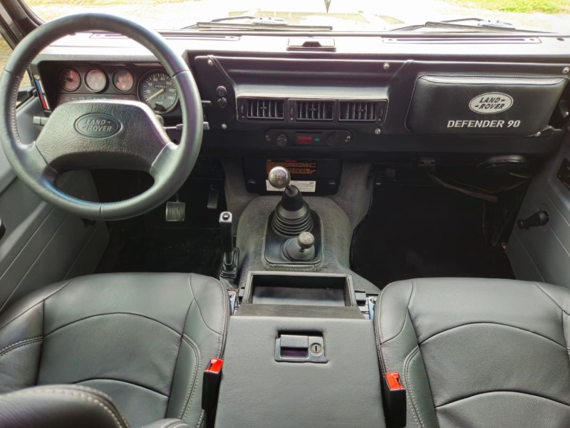 DEFENDER 2.5 90 CSW 4X4 TURBO INTERCOOLER DIESEL 2P MANUAL - 1998 - BOM PRINCíPIO