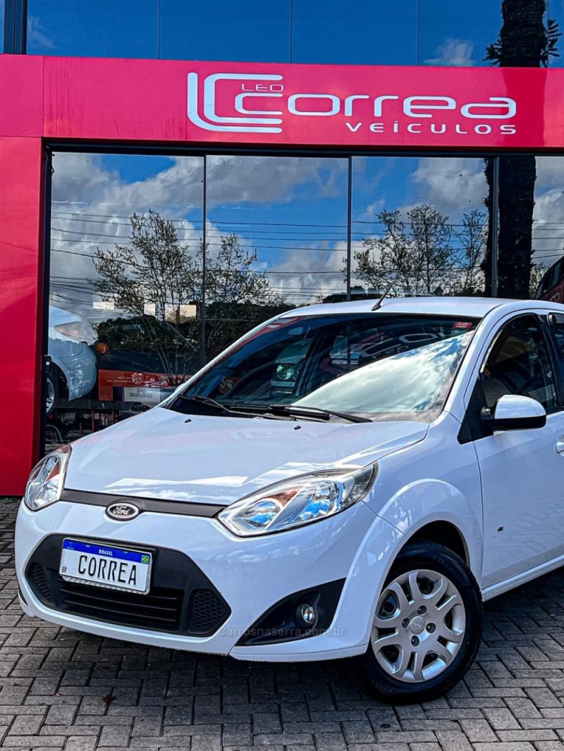 FIESTA 1.6 MPI CLASS SEDAN 8V FLEX 4P MANUAL - 2014 - CANELA