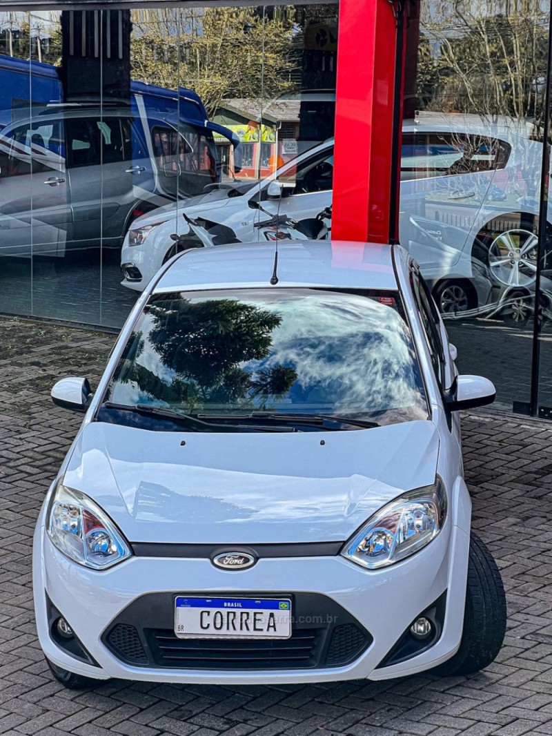 FIESTA 1.6 MPI CLASS SEDAN 8V FLEX 4P MANUAL - 2014 - CANELA
