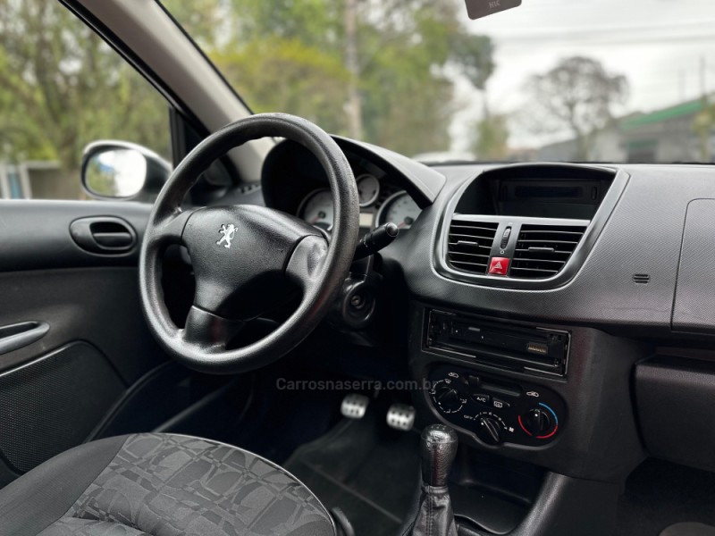 207 1.4 SEDAN XR PASSION 8V FLEX 4P MANUAL - 2010 - PAROBé