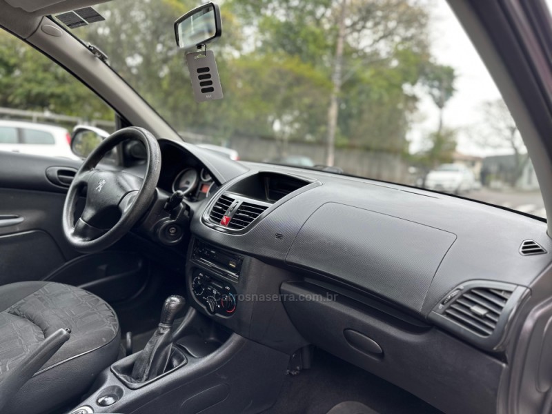 207 1.4 SEDAN XR PASSION 8V FLEX 4P MANUAL - 2010 - PAROBé
