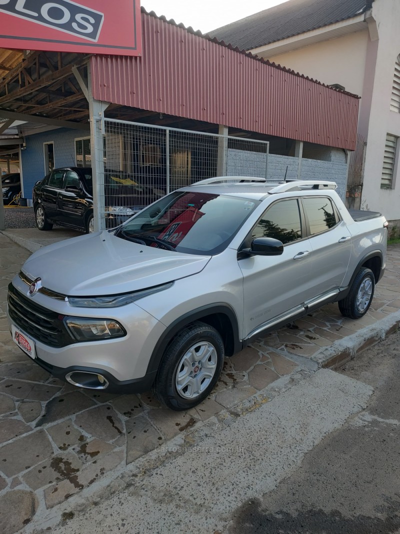 toro 1.8 16v flex opening edition automatico 2017 tres coroas