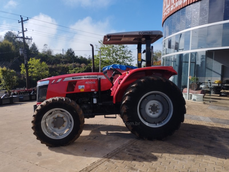 TRATOR 4306  - 2021 - GUAPORé