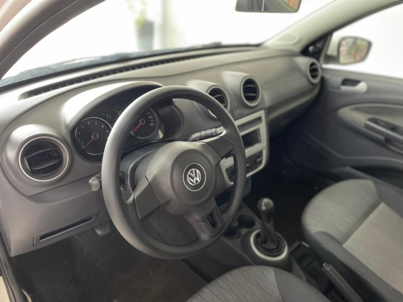 GOL 1.6 MI CITY 8V FLEX 4P MANUAL - 2014 - BOM PRINCíPIO
