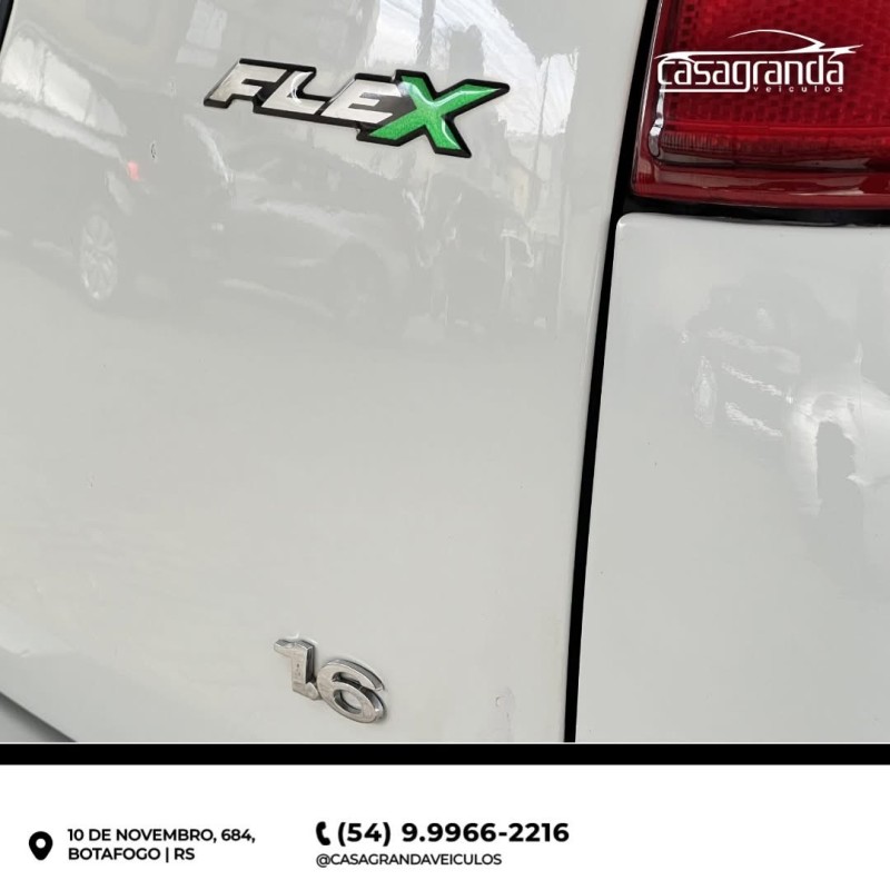 FIESTA 1.6 ROCAM HATCH 8V FLEX 4P MANUAL - 2005 - BENTO GONçALVES