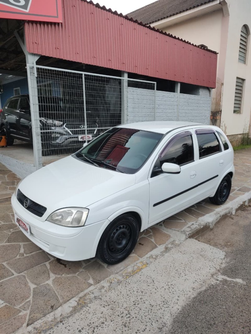 corsa 1.0 mpfi joy 8v gasolina 4p manual 2003 tres coroas