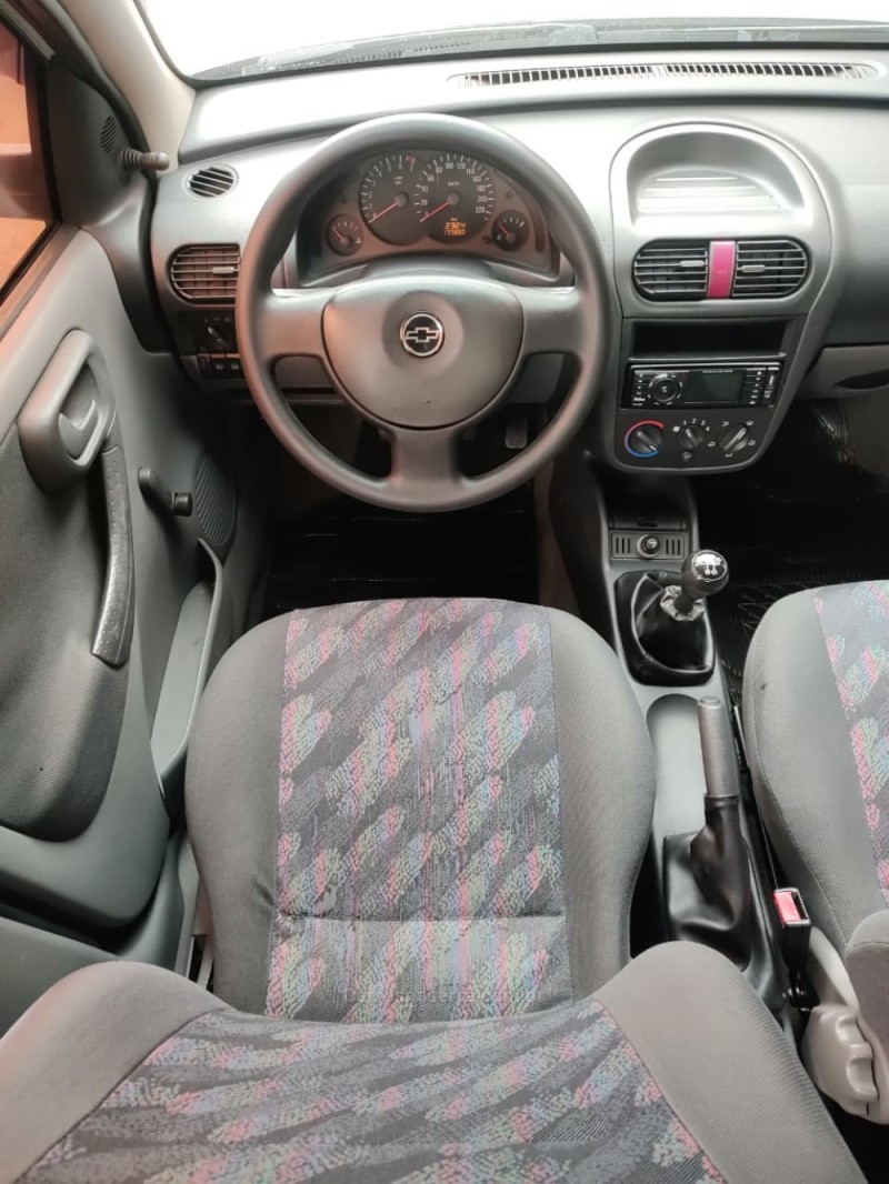 CORSA 1.0 MPFI JOY 8V GASOLINA 4P MANUAL - 2003 - TRêS COROAS