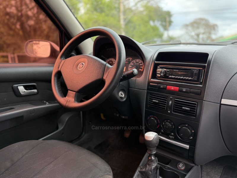 PALIO 1.4 MPI ELX 8V FLEX 4P MANUAL - 2007 - PAROBé