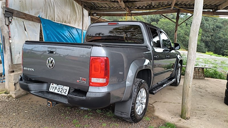 AMAROK 2.0 TRENDLINE 4X4 CD 16V TURBO INTERCOOLER DIESEL 4P AUTOMÁTICO - 2018 - FARROUPILHA