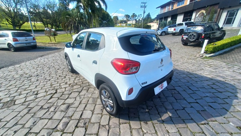 KWID 1.0 12V SCE FLEX ZEN MANUAL - 2023 - FLORES DA CUNHA