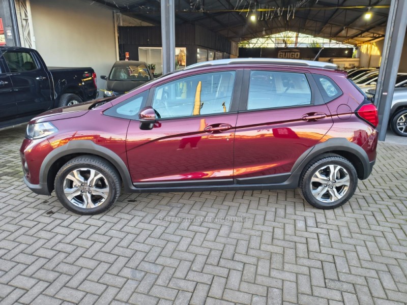 WRV 1.5 LX 16V FLEXONE GASOLINA 5P AUTOMÁTICO - 2018 - NOVO HAMBURGO