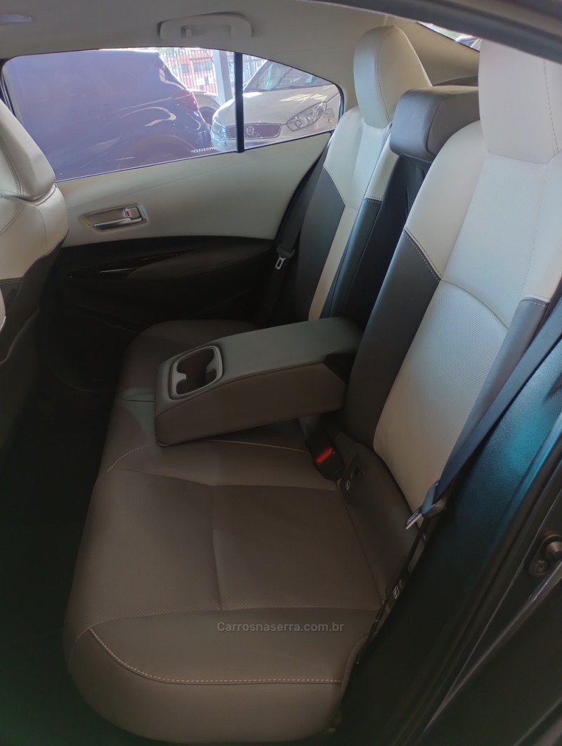 COROLLA 1.8 ALTIS PREMIUM 16V HÍBRIDO 4P AUTOMÁTICO - 2022 - CAXIAS DO SUL