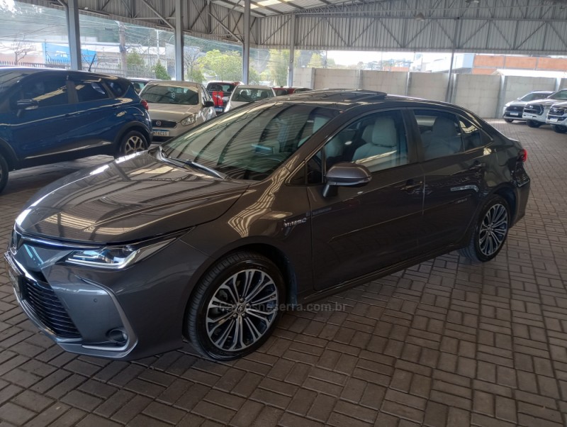 COROLLA 1.8 ALTIS PREMIUM 16V HÍBRIDO 4P AUTOMÁTICO - 2022 - CAXIAS DO SUL