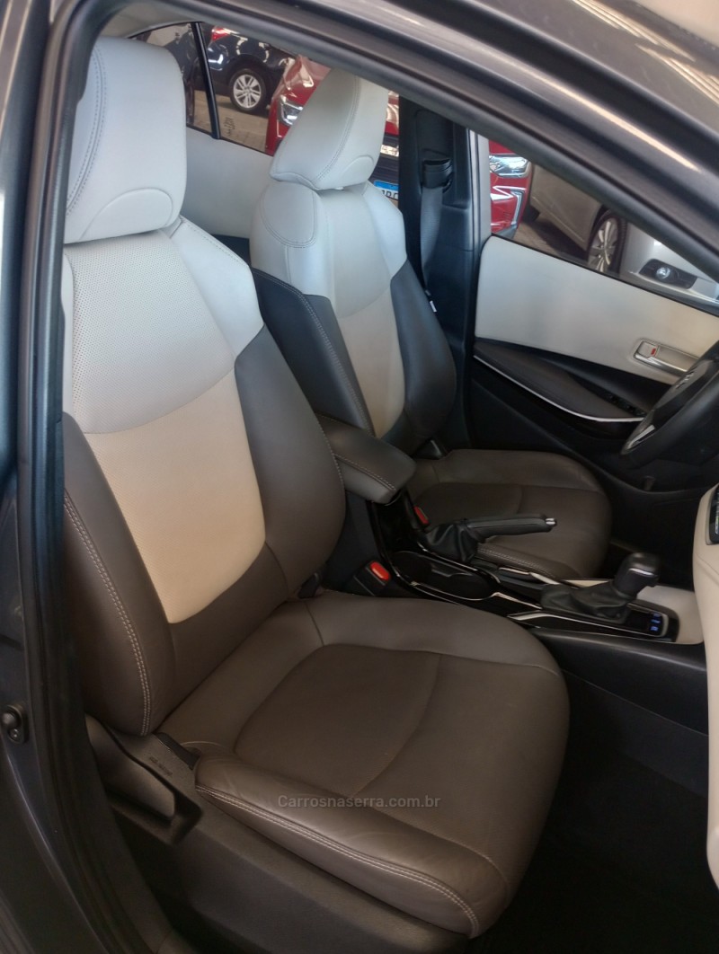 COROLLA 1.8 ALTIS PREMIUM 16V HÍBRIDO 4P AUTOMÁTICO - 2022 - CAXIAS DO SUL