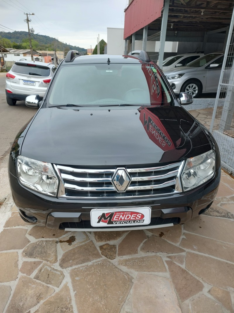 DUSTER 2.0 DYNAMIQUE 4X2 16V FLEX 4P AUTOMÁTICO - 2015 - TRêS COROAS