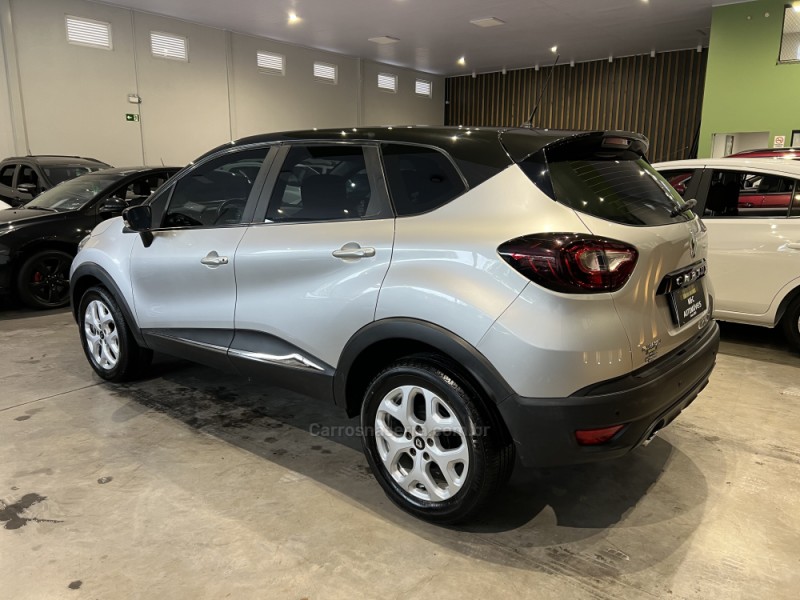 CAPTUR 1.6 LIFE 16V FLEX 4P AUTOMÁTICO - 2019 - CAXIAS DO SUL
