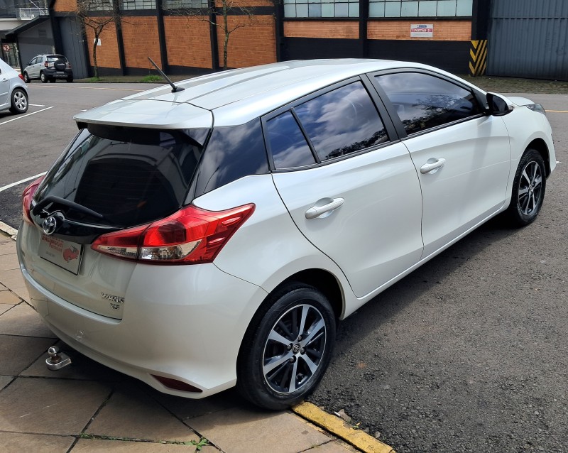 YARIS 1.5 XS CONNECT 16V FLEX 4P AUTOMÁTICO - 2022 - FLORES DA CUNHA