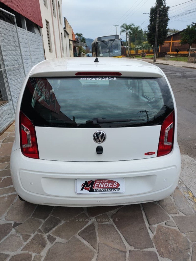 UP 1.0 MPI TAKE UP 12V FLEX 4P MANUAL - 2015 - TRêS COROAS