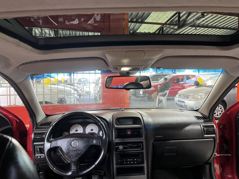 ASTRA 2.0 SFI GSI 16V GASOLINA 4P MANUAL - 2005 - CAXIAS DO SUL