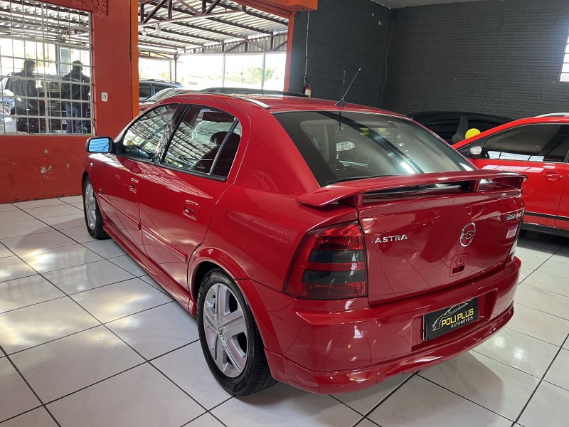 ASTRA 2.0 SFI GSI 16V GASOLINA 4P MANUAL - 2005 - CAXIAS DO SUL