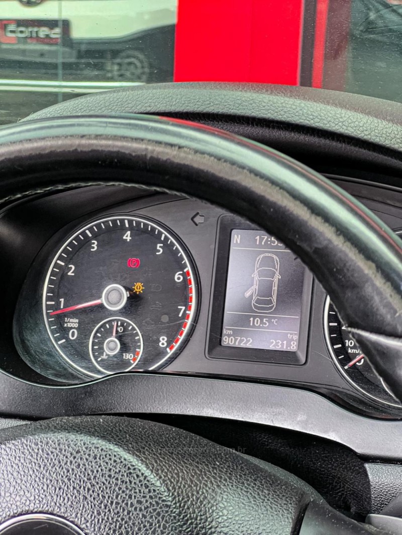 JETTA 2.0 TSI HIGHLINE 211CV GASOLINA 4P DSG - 2013 - CANELA