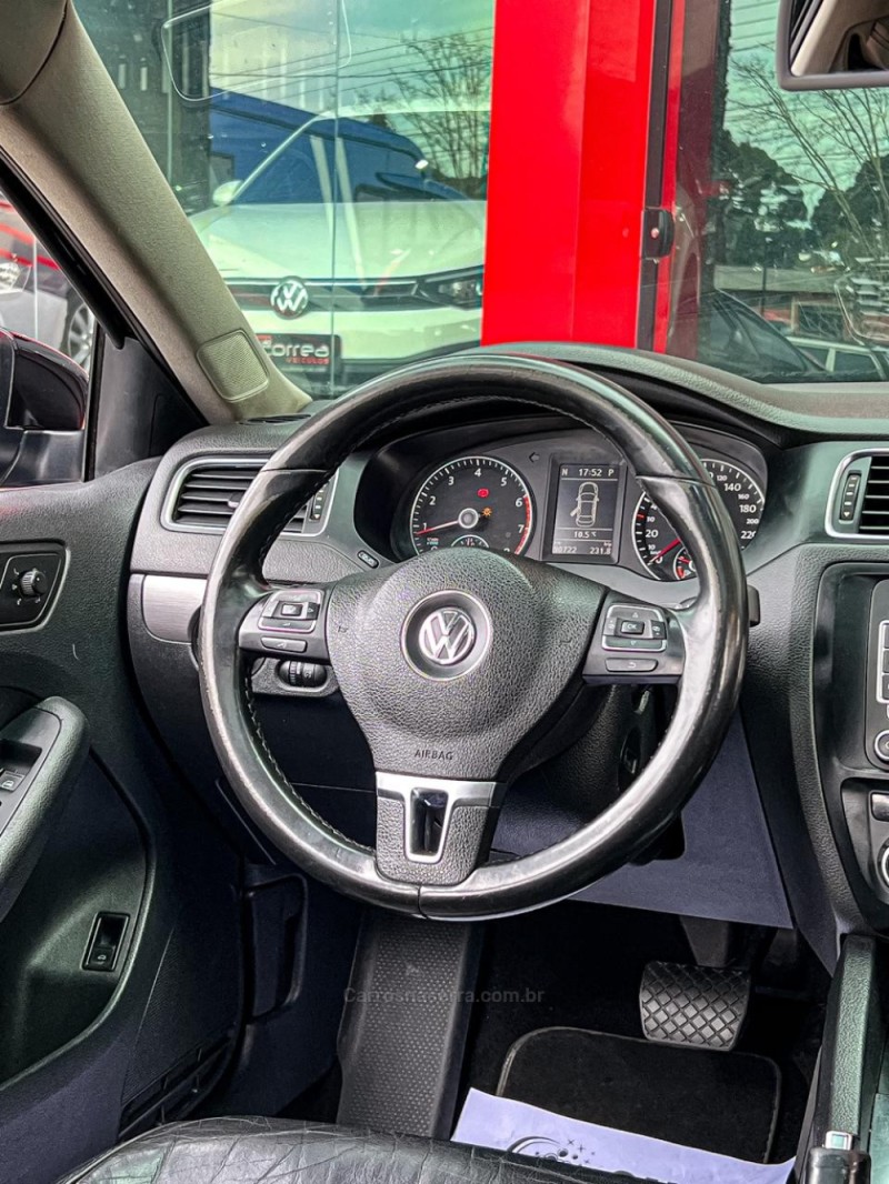 JETTA 2.0 TSI HIGHLINE 211CV GASOLINA 4P DSG - 2013 - CANELA