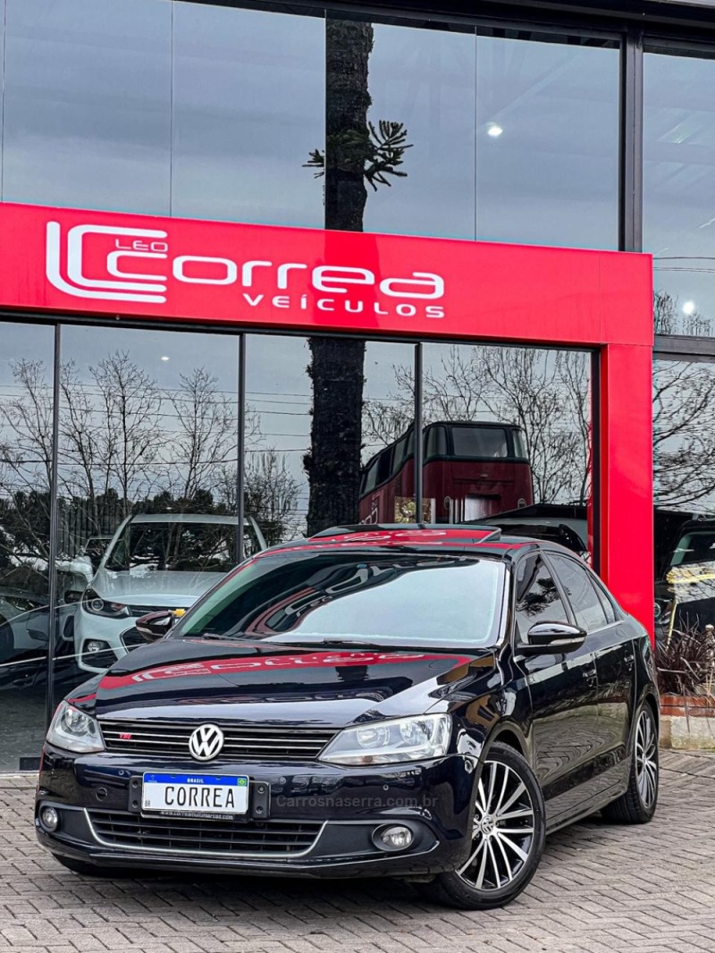JETTA 2.0 TSI HIGHLINE 211CV GASOLINA 4P DSG - 2013 - CANELA