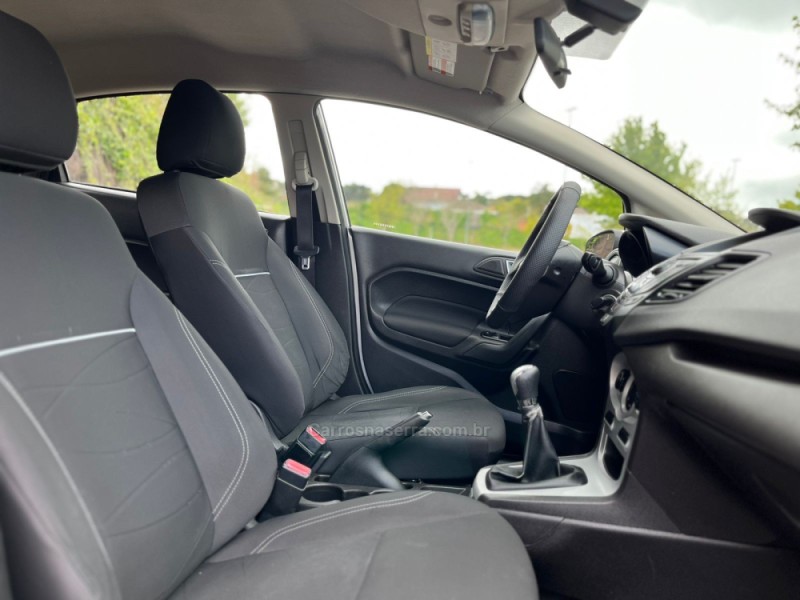 FIESTA 1.6 SE SEDAN 16V FLEX 4P MANUAL - 2014 - BENTO GONçALVES