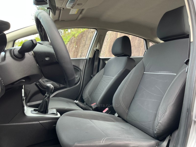 FIESTA 1.6 SE SEDAN 16V FLEX 4P MANUAL - 2014 - BENTO GONçALVES