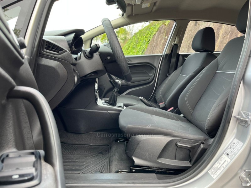 FIESTA 1.6 SE SEDAN 16V FLEX 4P MANUAL - 2014 - BENTO GONçALVES