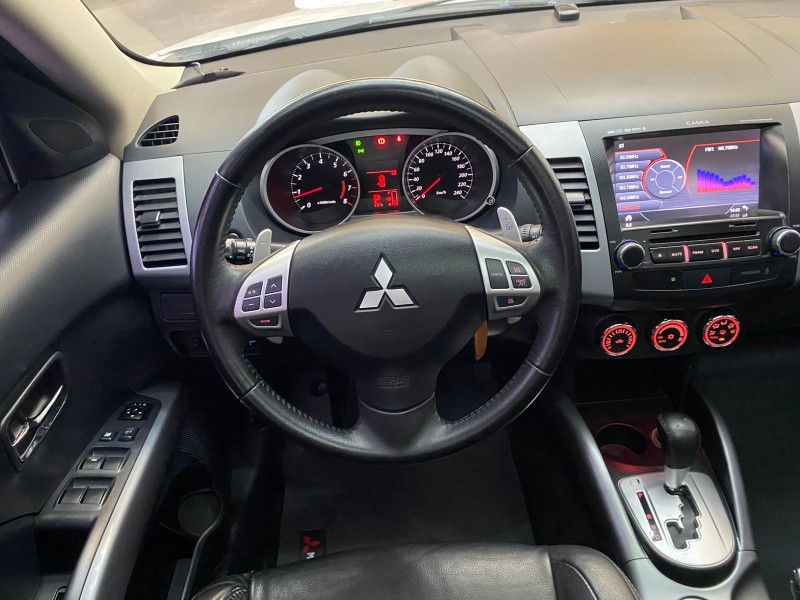 OUTLANDER 2.0 16V GASOLINA 4P AUTOMÁTICO - 2013 - CAXIAS DO SUL