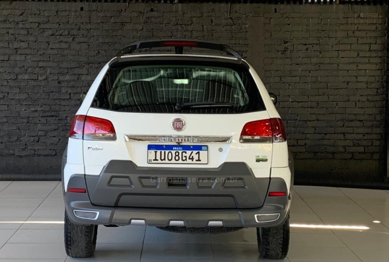 PALIO 1.8 MPI ADVENTURE WEEKEND 8V FLEX 4P MANUAL - 2014 - CAXIAS DO SUL