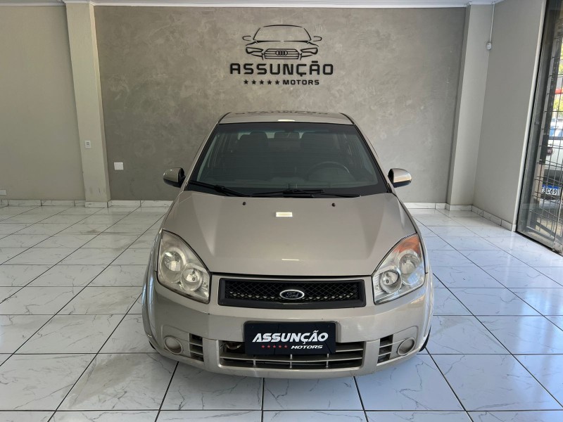 FIESTA 1.0 MPI SEDAN 8V FLEX 4P MANUAL - 2009 - CAXIAS DO SUL